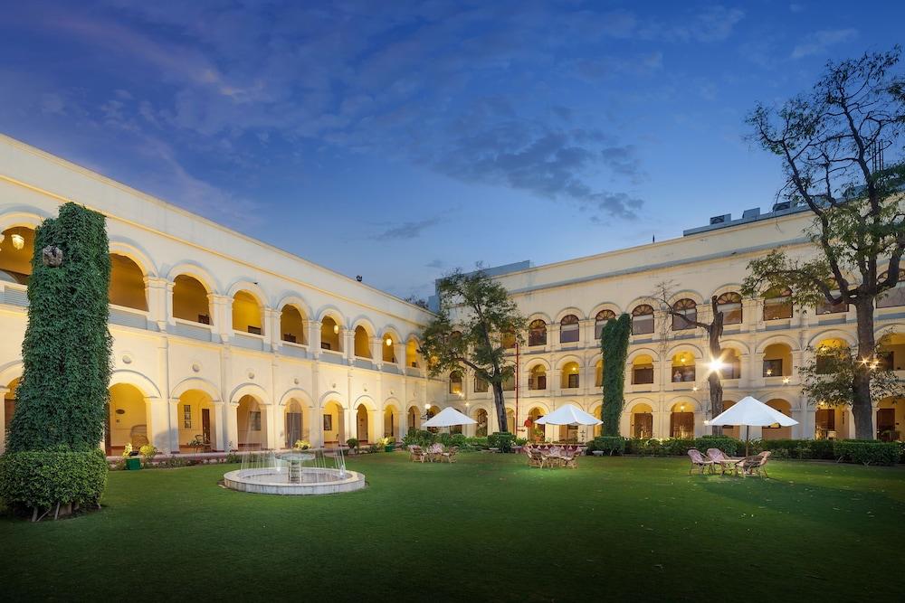 The Grand Imperial - Heritage Hotel Agra  Exterior photo